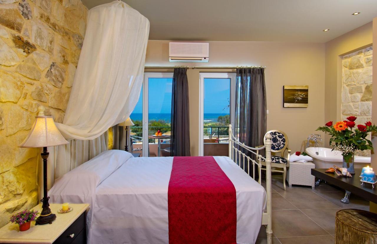 Mistral Hotel - For Solo Travelers Maleme  Exterior photo